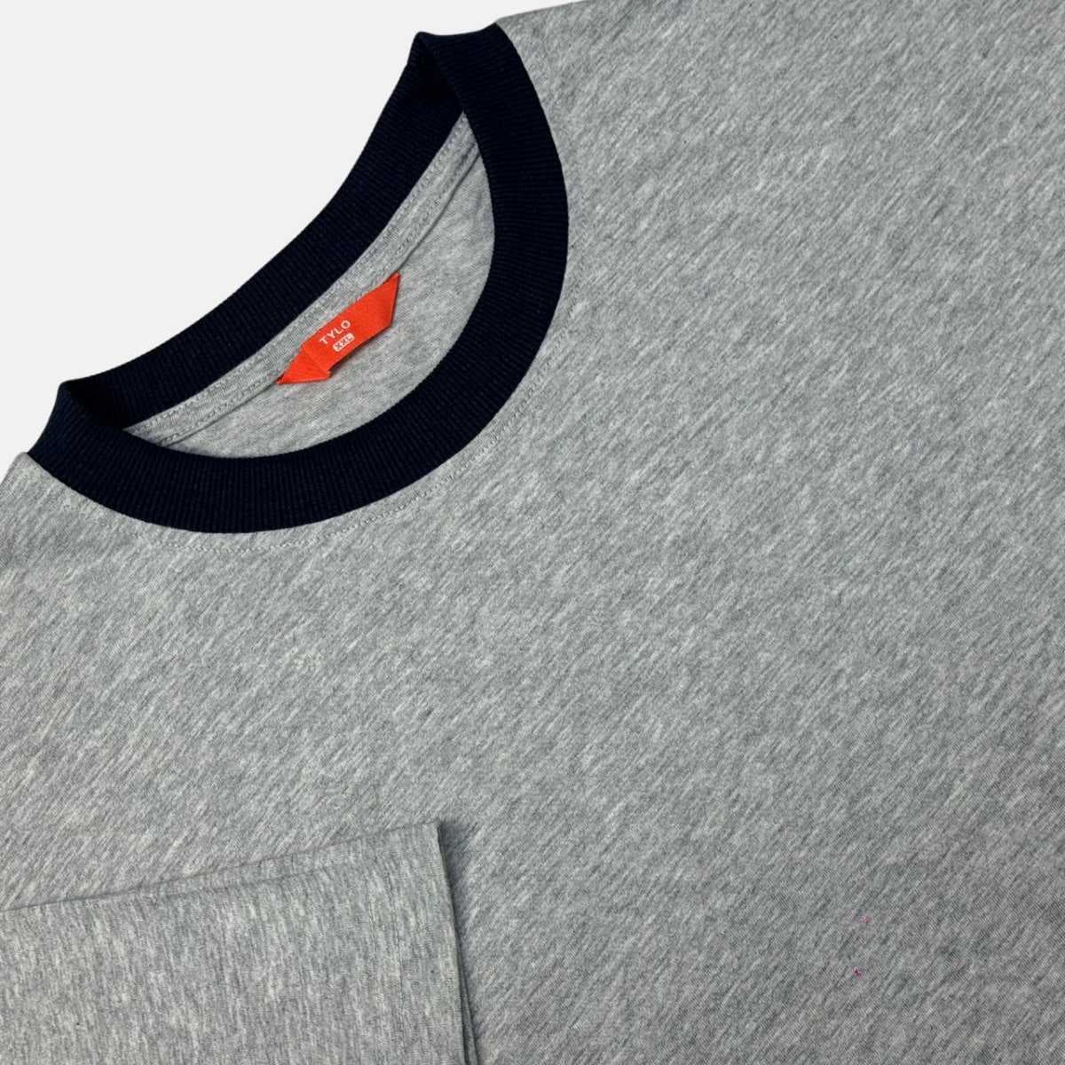 TYLO Drop Shoulder T-Shirt showcase 2