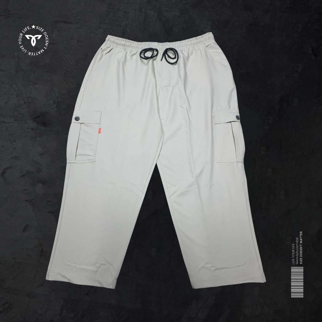 Off-White Cargo Pant showcase 2